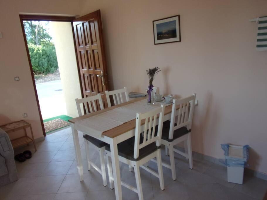 Apartman Anna Kuhar Umago Esterno foto